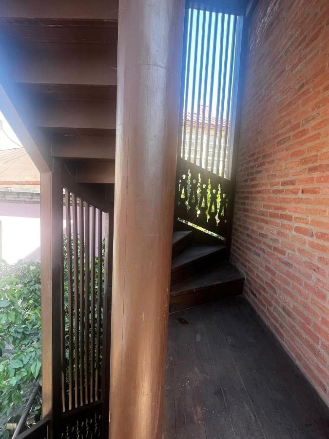 Chikhi Apartman Tbiliszi Kültér fotó