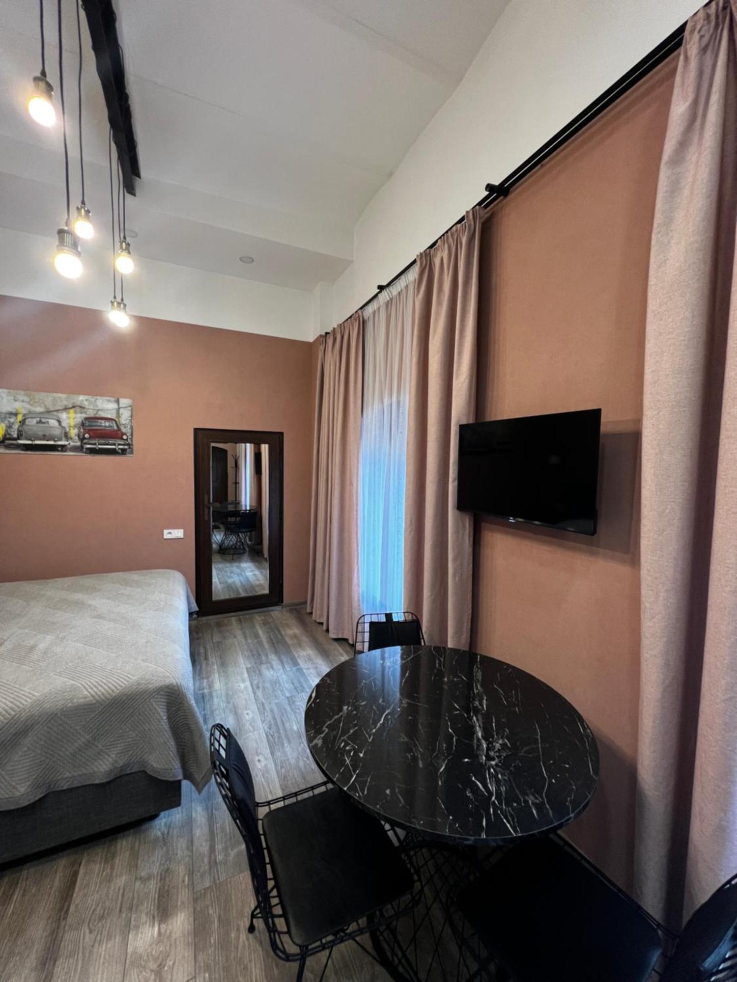 Chikhi Apartman Tbiliszi Kültér fotó